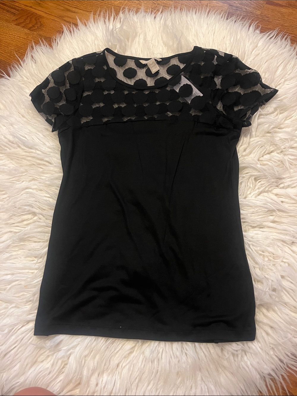 NWT Banana Republic Women’s Black Short Sleeve Dot Mesh Top Size Medium